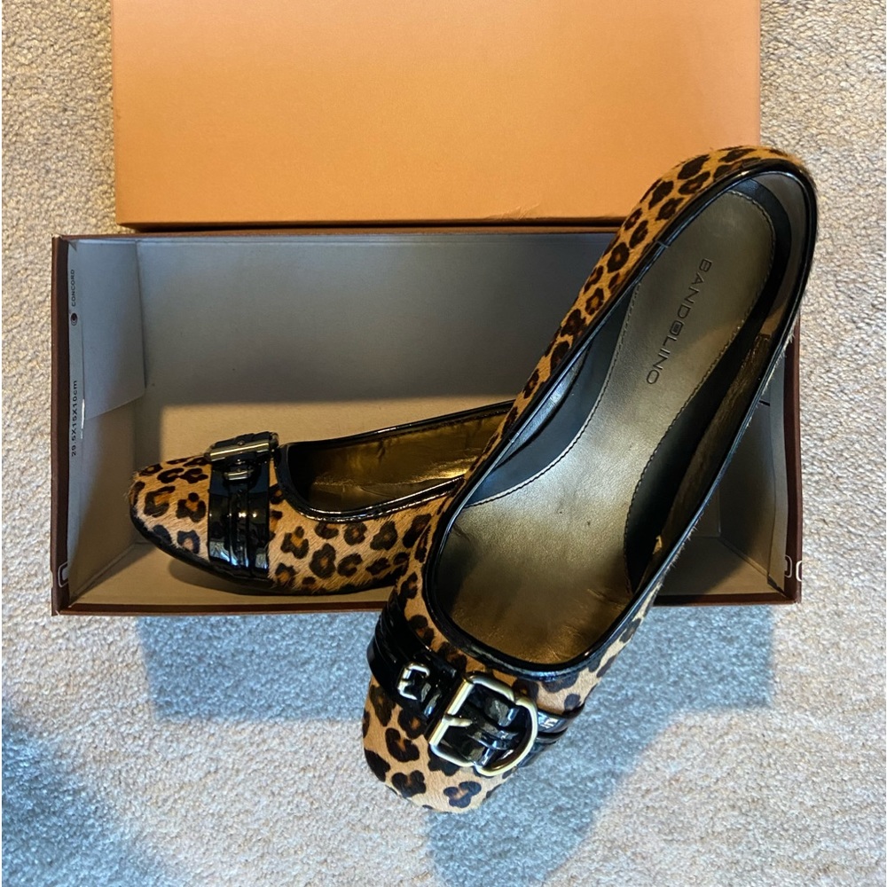 Bandolino Leopard print flat